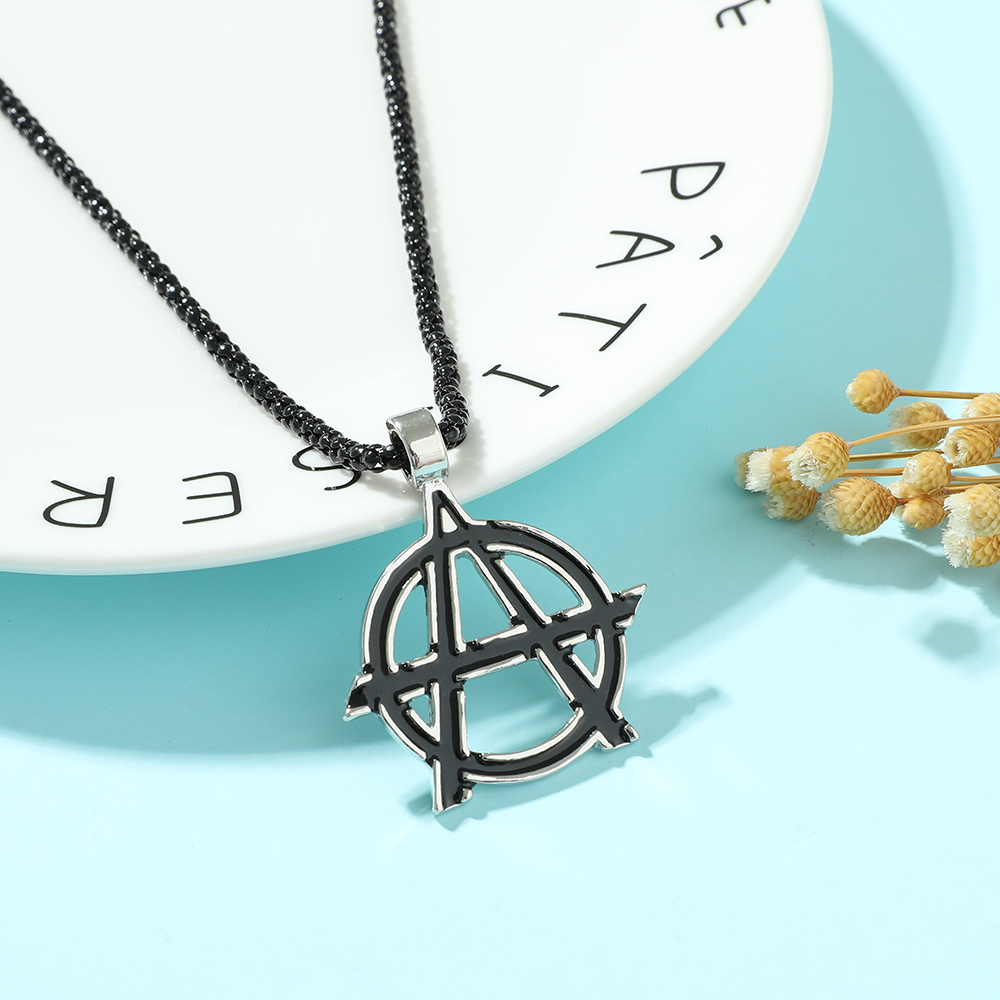 Винтажное ожерелье с логотипом – обзор и цена Men'S Accessories Jewelry